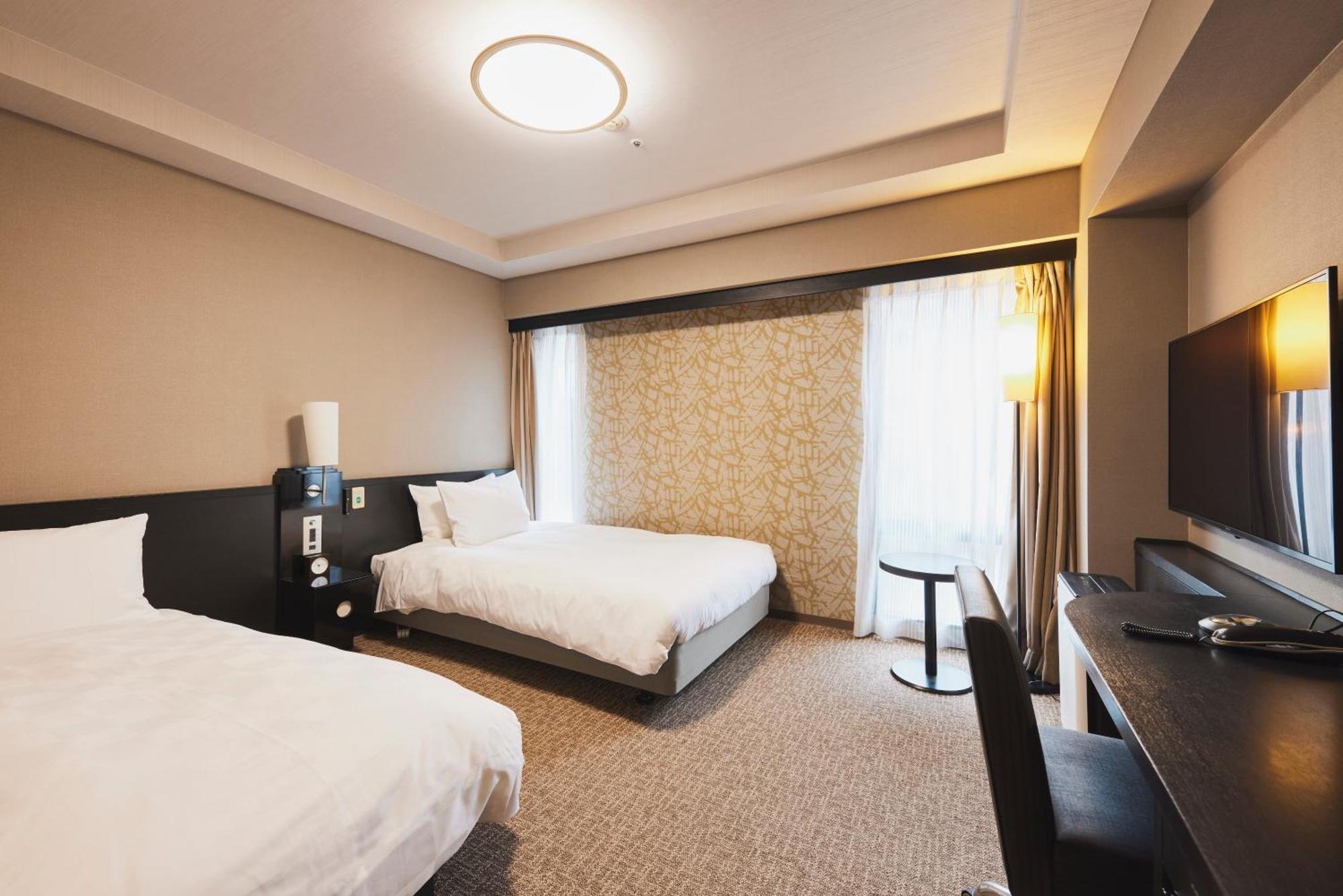 Richmond Shianbashi 3*